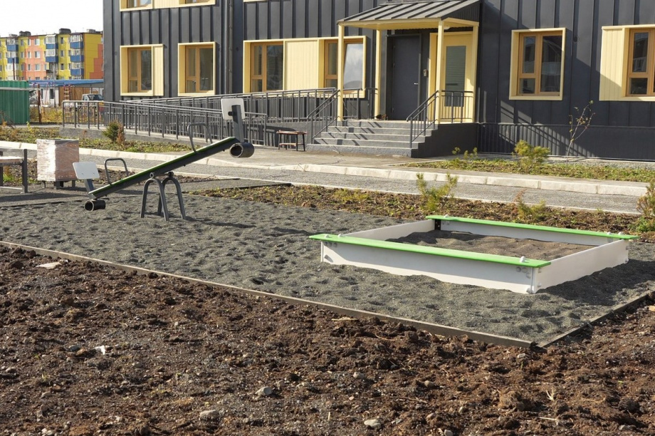 Рабочие приступили к внутренней отделке в строящихся домах в Усть-Камчатском районе. Фото: kamgov.ru. Фотография 9