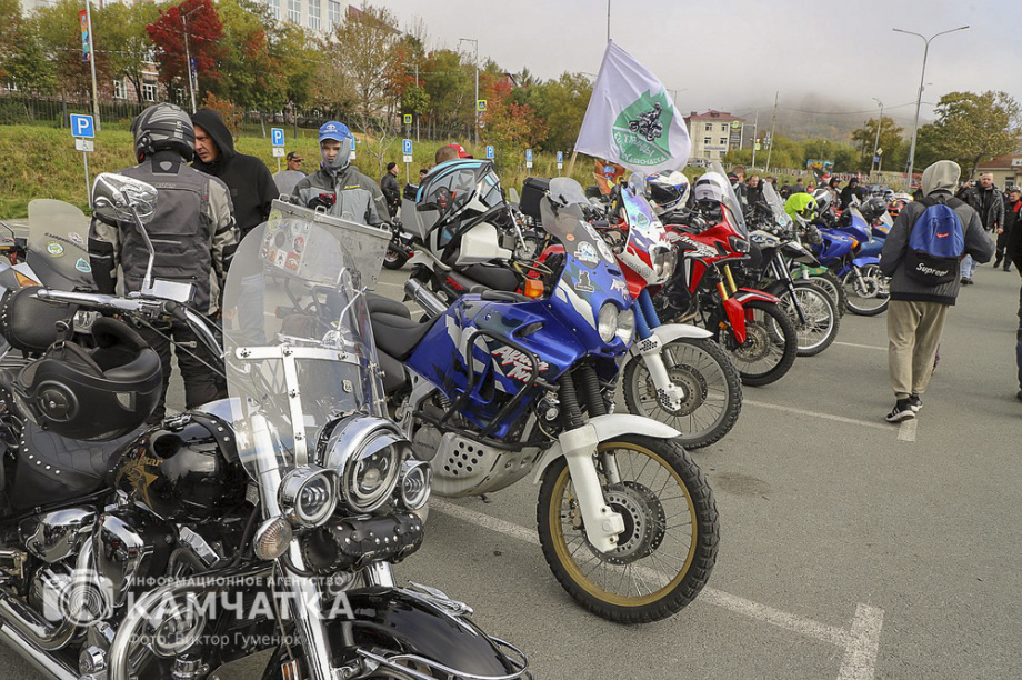 Камчатские байкеры завершили мотосезон 2024 года (фоторепортаж). Фото: ИА «Камчатка» . Фотография 57