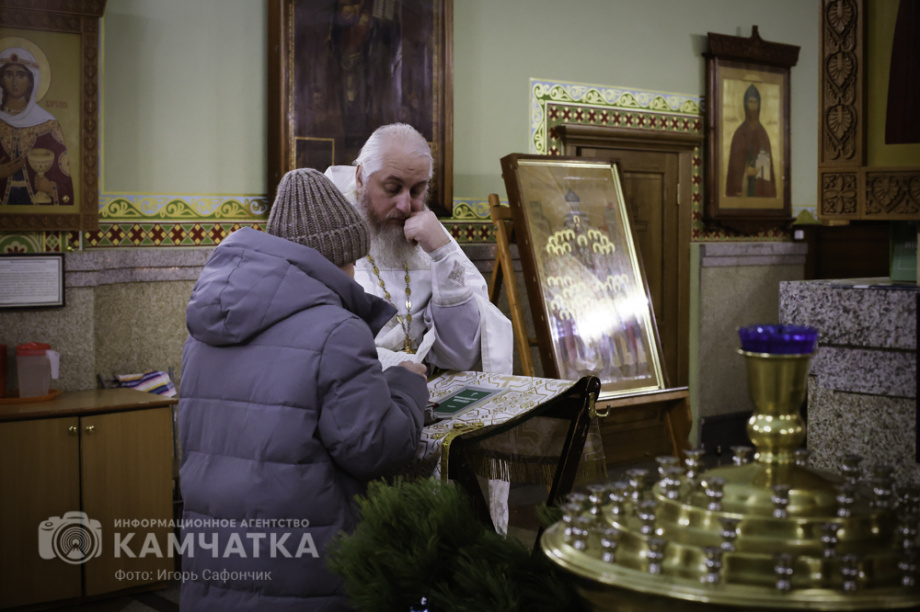 Рождественская служба в соборе Святой Троицы на Камчатке (фоторепортаж). Фото: «Камчатка Сегодня» \ Игорь Сафончик. Фотография 3