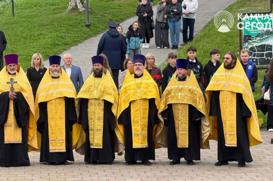 На Камчатке отметили годовщину Победы над англо-французской эскадрой. . Фотография 6