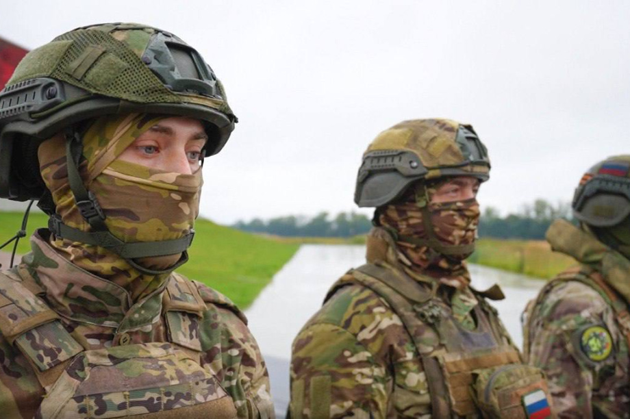 Герои 40-й бригады морской пехоты получили награды в Курской области. . Фотография 3