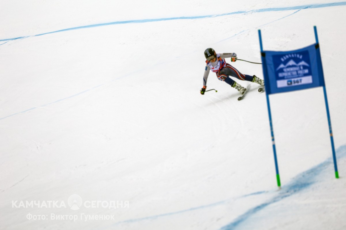 Второй день чемпионата России по горнолыжному спорту в скоростном спуске. Фоторепортаж. фото: Виктор Гуменюк. Фотография 11