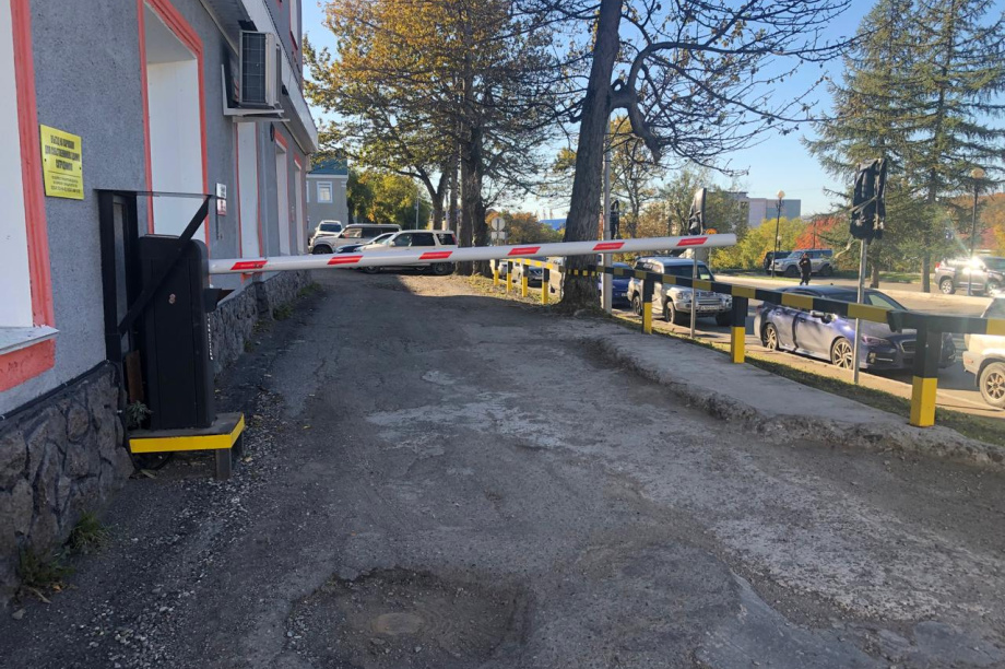 На Камчатке осложнили жизнь пациентам кардиодиспансера. . Фотография 1