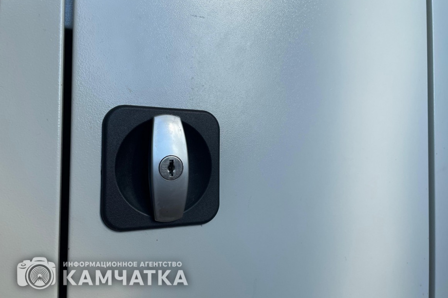 Мужчина на Камчатке вынес из почтового отделения сейф с миллионами рублей. фото: ИА "Камчатка"