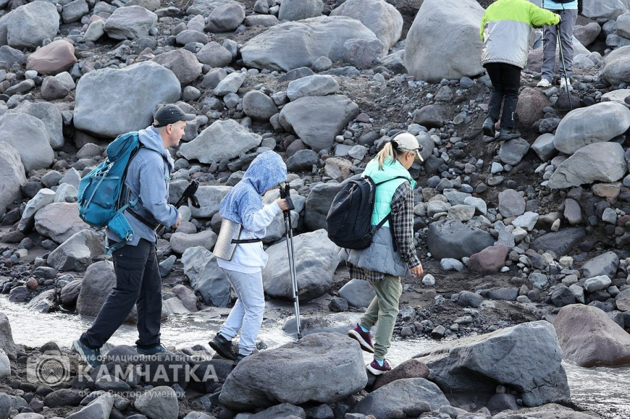 День вулкана на Камчатке собрал почти 2000 восходителей. фото: Виктор Гуменюк. Фотография 52