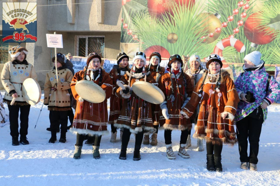  Эпоха, написанная людьми. . Фотография 1