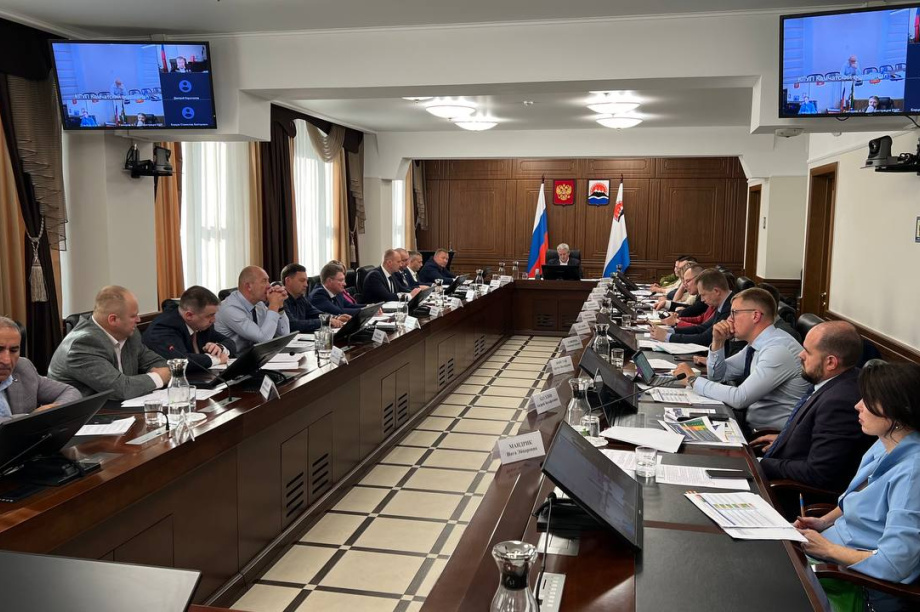 На Камчатке в полтора раза сократили сроки подключения бизнеса к системам водоснабжения. Фото: kamgov.ru. Фотография 1