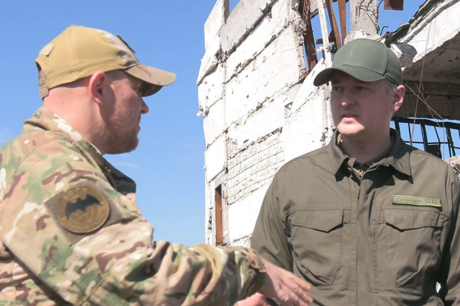 Губернатор Камчатки доставил новую партию оборудования бойцам бригады 1466. Фото: kamgov.ru. Фотография 6