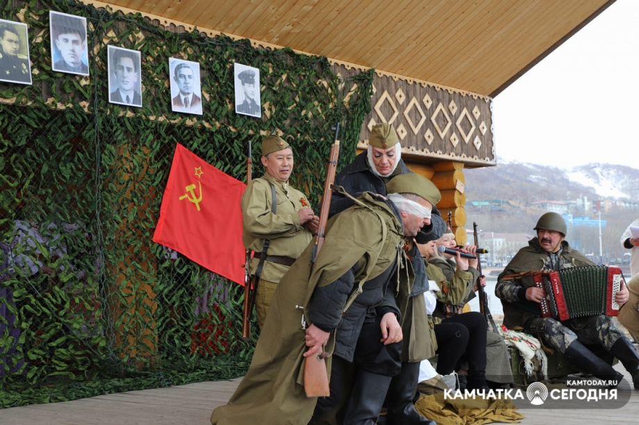 В честь Дня Победы. Фото: Виктор Гуменюк. Фотография 1