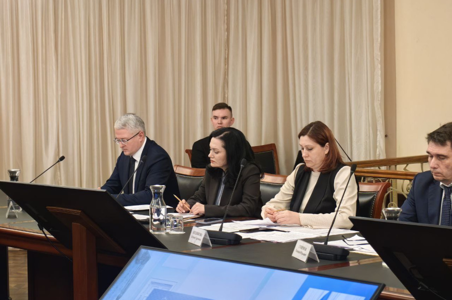 Трутнев раскритиковал организацию снегоуборки в Петропавловске-Камчатском. Фото: ИА "Камчатка". Фотография 2