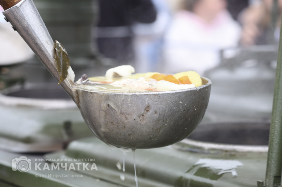 День Рыбака, уха и море позитива . Фото: ИА «Камчатка» \ Игорь Сафончик. Фотография 27