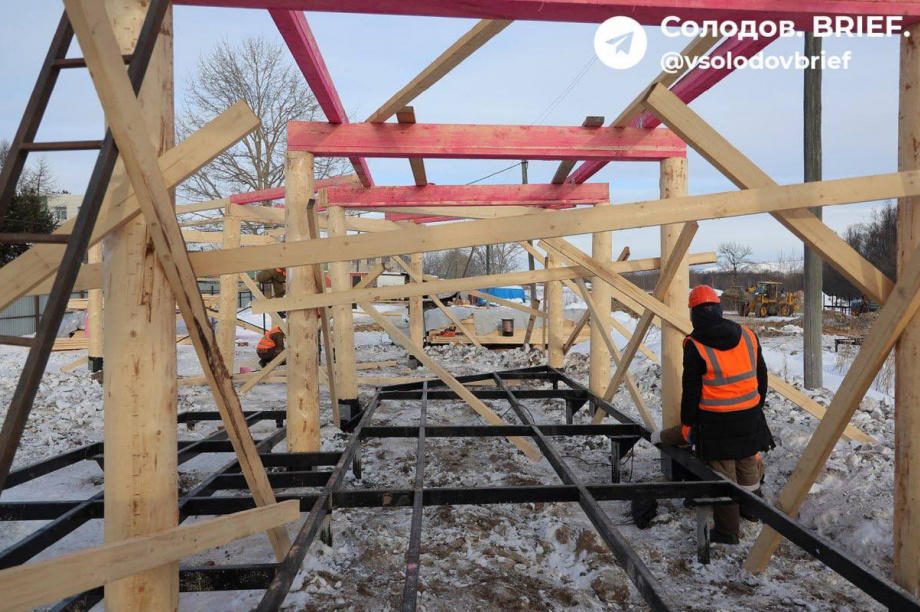 Набережная в камчатском городе Елизово обретает новые очертания. Фото: t.me/vsolodovbrief. Фотография 8