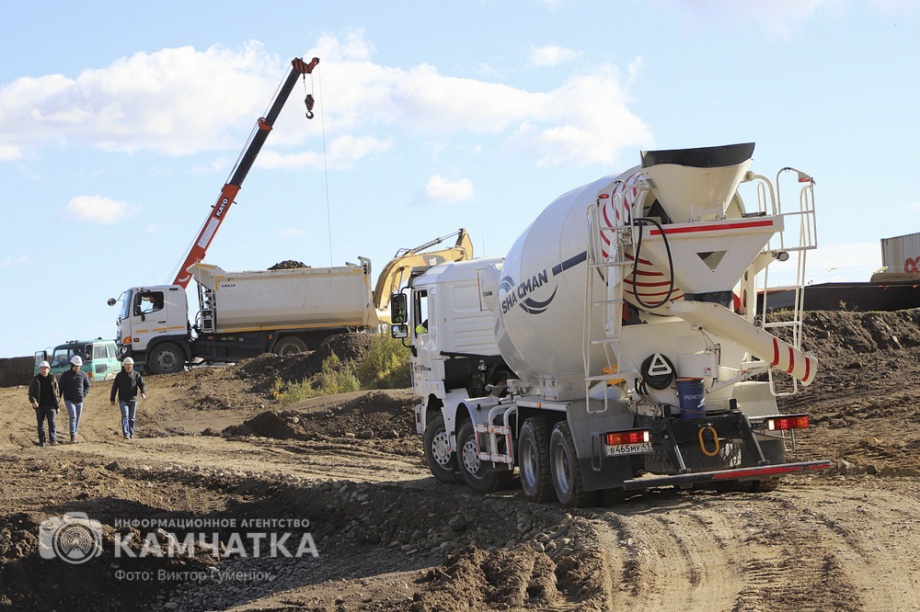 Строитель — профессия мира и созидания. Фото: ИА «Камчатка»\Виктор Гуменюк. Фотография 12