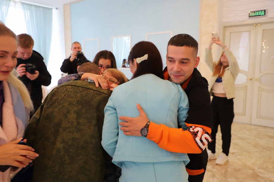 Более 20 мобилизованных камчатцев заключили брак. Фото: kamgov.ru. Фотография 7