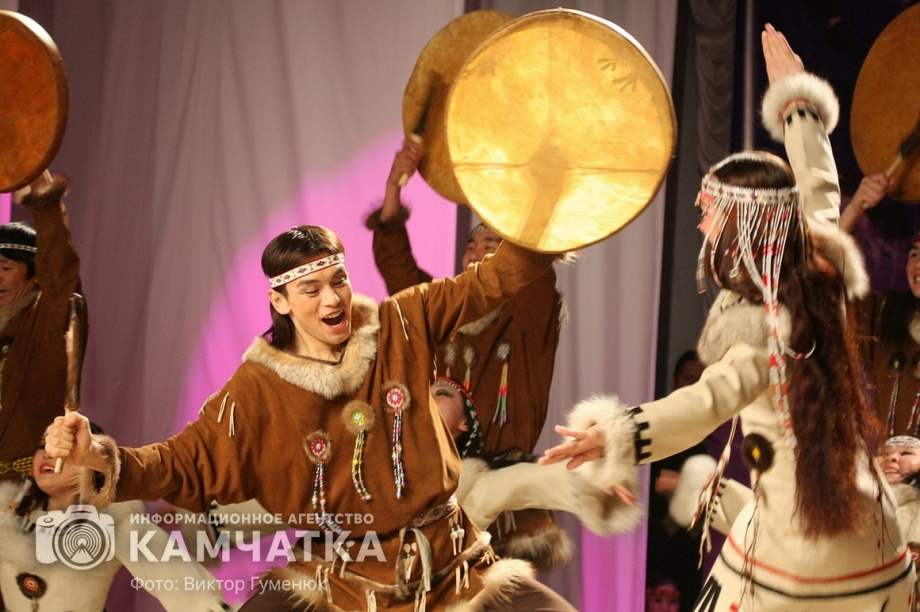 Корякскому национальному ансамблю «Мэнго» сегодня 59 лет. фото: Виктор Гуменюк. Фотография 41
