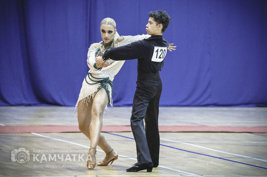 Юные танцоры Камчатки зажгли на Кубке ПКГО по танцевальному спорту (фоторепортаж). Фото: «Камчатка Сегодня» \ Игорь Сафончик. Фотография 89