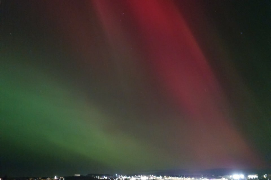 Северное сияние зафиксировано в Петропавловске-Камчатском. . Фотография 9