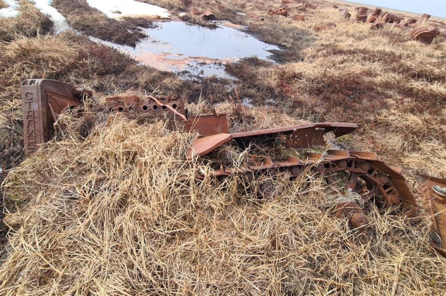 В полях Соболевского района на Камчатке нашли советский раритет. Фото: Андрей Воровский. Фотография 3