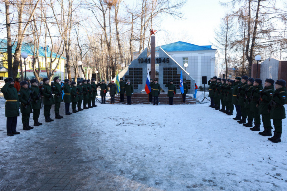Молодые солдаты Космических войск России приняли присягу. Фото: Администрация ЕМР. Фотография 1