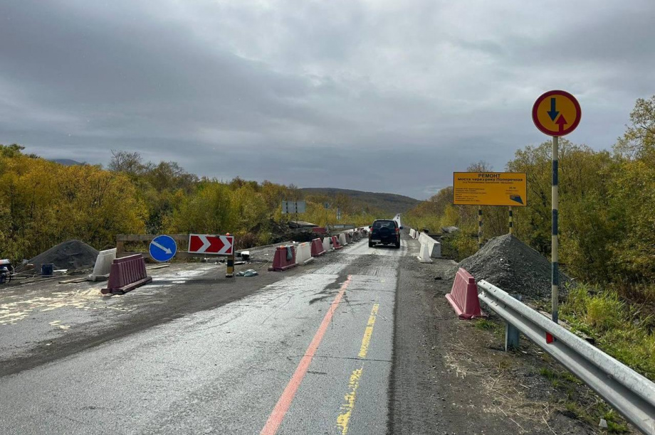 Два моста на мильковской трассе на Камчатке обещают достроить к концу года. Фото: t.me/Mintrans_Kk. Фотография 2