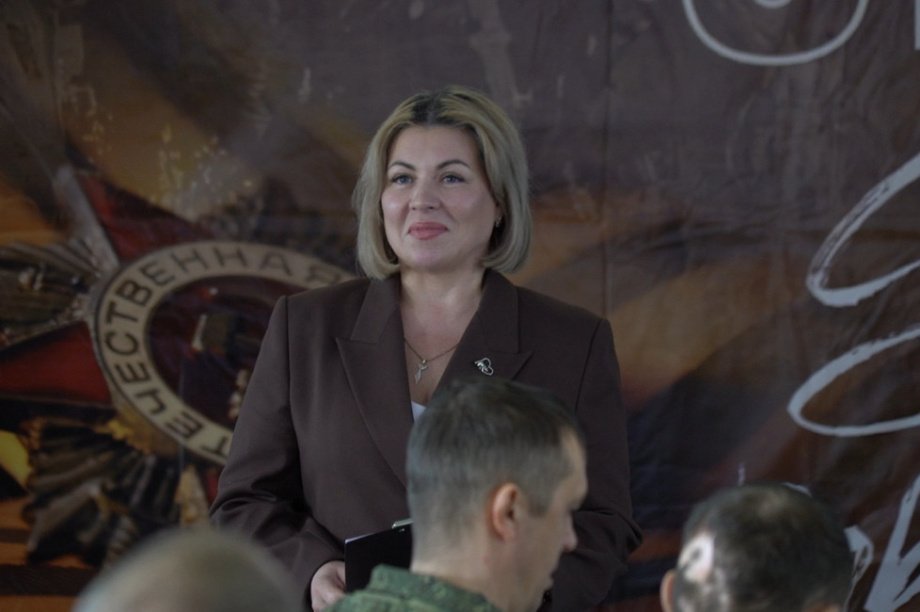 «Женское движение Единой России» чествует бойцов СВО и героев ВОВ. Фото организаторов. Фотография 2