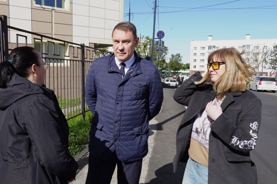 В Петропавловске-Камчатском заасфальтировали дорогу к больницам от Лукашевского до проспекта Рыбаков. Фото: администрация ПКГО. Фотография 1