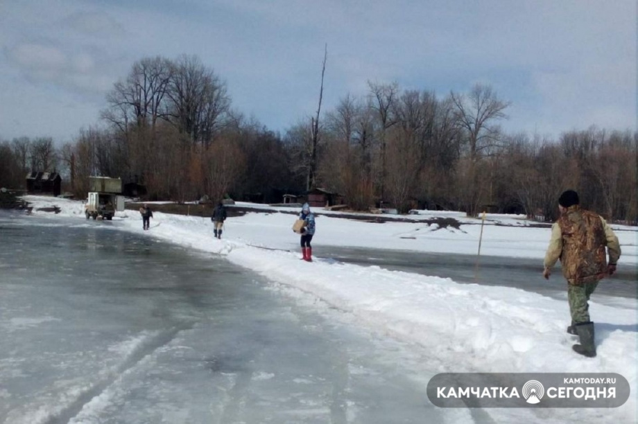 В Мильковском районе теперь измерять толщину льду на переправах будут ежедневно. Фото: архив ИА «Камчатка»