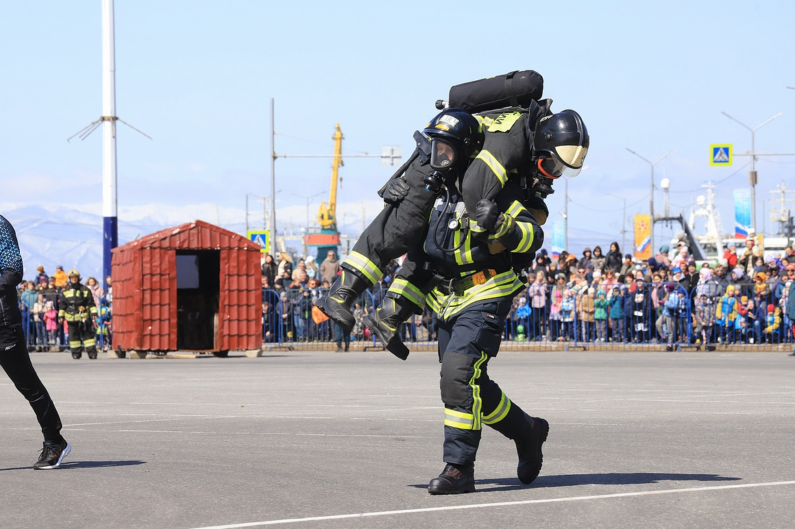 День пожарной охраны. Фоторепортаж. Фото: Виктор Гуменюк. Фотография 10