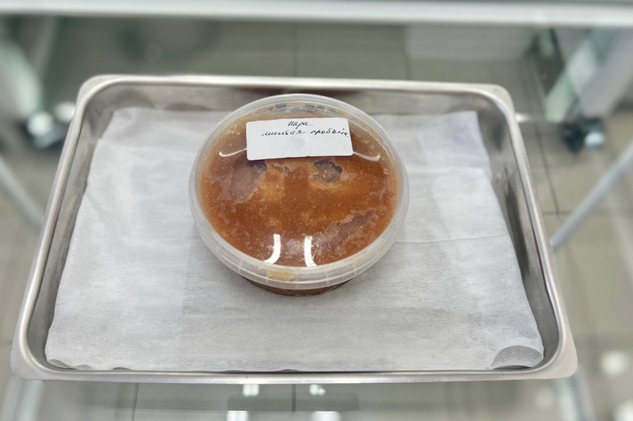 В камчатской икре минтая обнаружены паразиты. Фото: Камчатский филиал ФГБУ «НЦБРСП» 