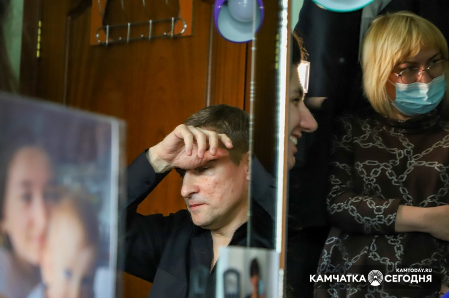 Премьера спектакля «Свои люди» состоится на Камчатке. Фото: Виктор Гуменюк. Фотография 40