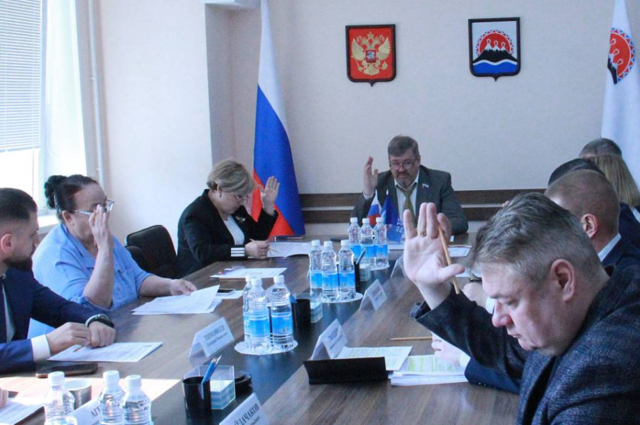 Состояние памятников на Камчатке обсудили на заседании фракции «Единой России». . Фотография 1