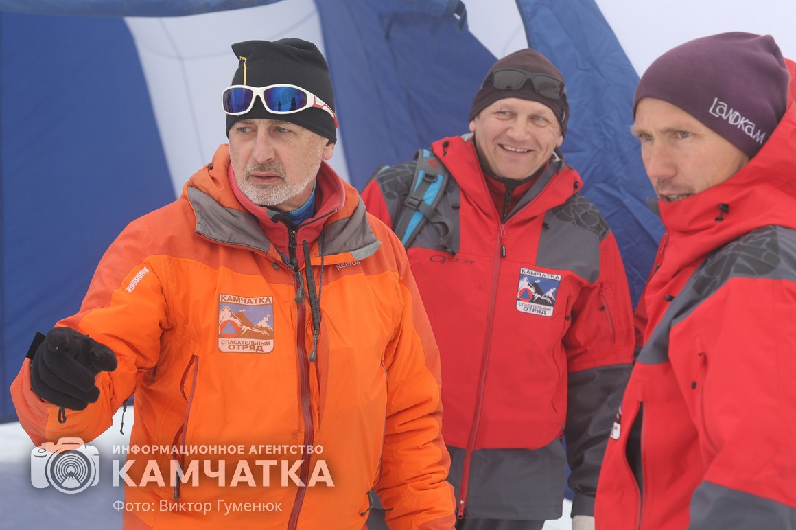 Соревнования по ски-альпинизму на Камчатке. Фоторепортаж. фото: Виктор Гуменюк. Фотография 33