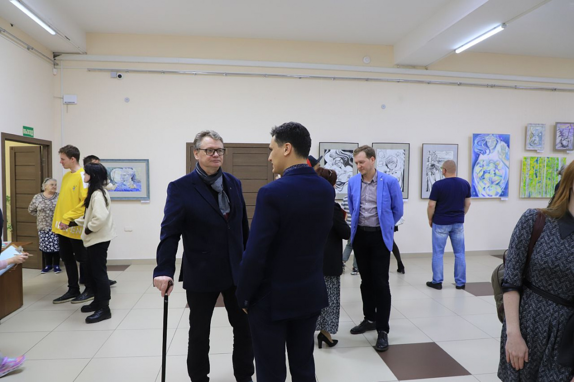Художественная выставка «Новые имена-2022» открылась на Камчатке. Фото: Виктор Гуменюк. Фотография 10