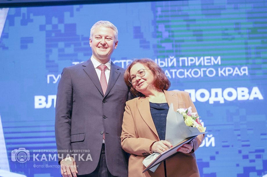 Впервые вручены звания «Почетный журналист Камчатского края» — сегодня День Российской печати. Фото: Виктор Гуменюк\Солодов. BRIEF. Фотография 12