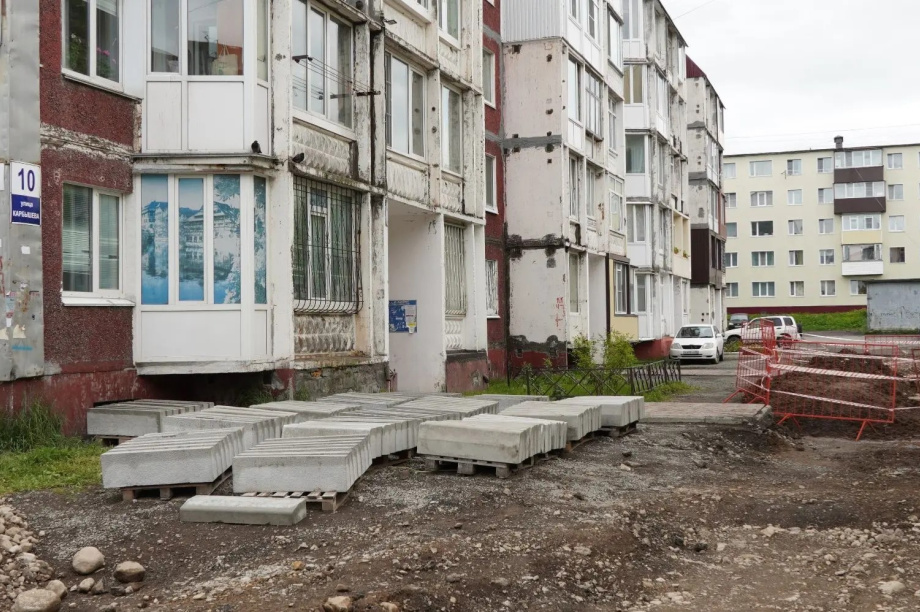 Дворы на Карбышева, Беринга и Рыбаков благоустроят в этом году в камчатской столице. Фото: администрация ПКГО. Фотография 3