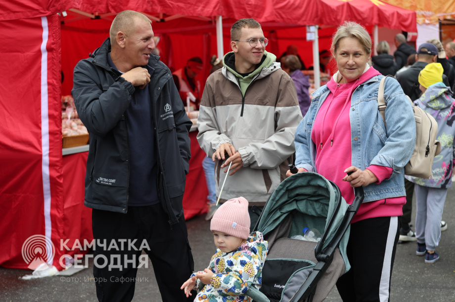 «Елизовская осень-2025» в лицах и эмоциях (фоторепортаж). . Фотография 12