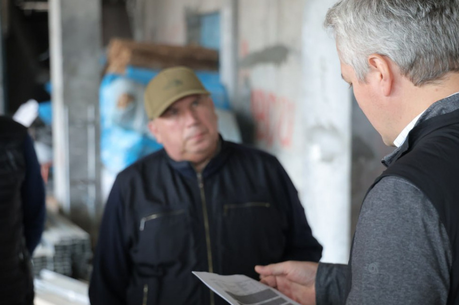 Наказание будет заслуженным — губернатор Камчатки об ответственности за срыв сроков сдачи театра кукол. Фото: kamgov.ru. Фотография 4