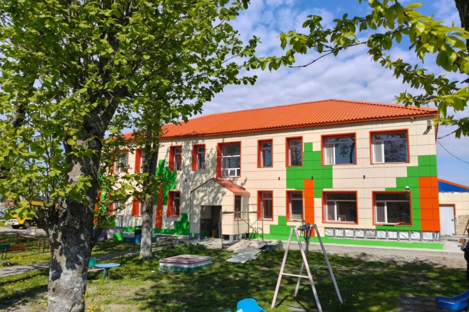 Детский сад в Соболево украсили изображением Кучинской тундры. kamgov.ru