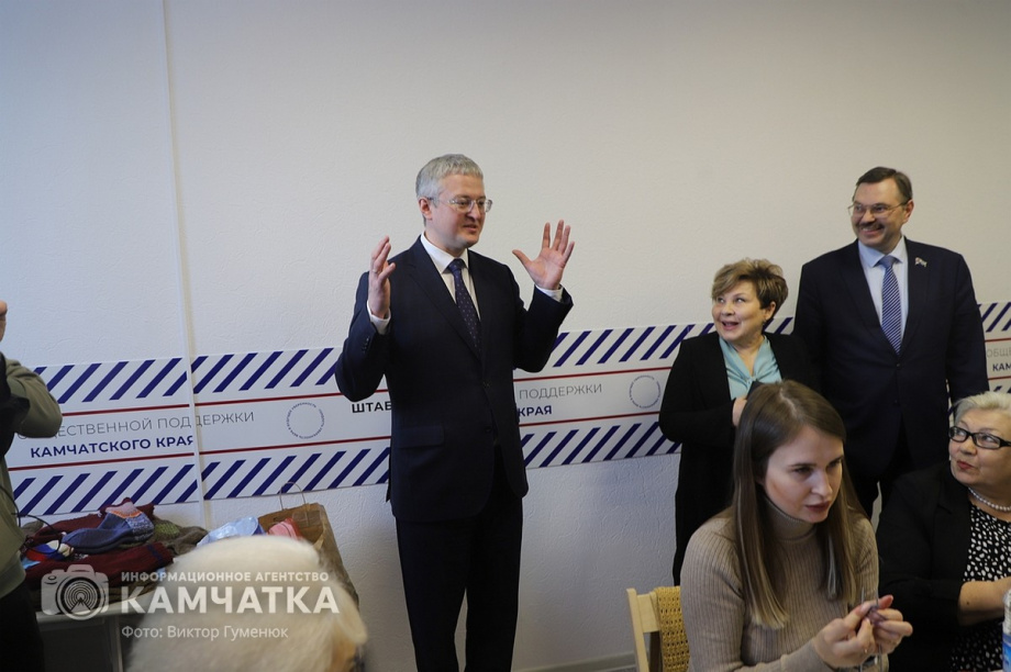 Штаб общественной поддержки открыт в краевой столице Камчатки. Фото:Виктор Гуменюк. Фотография 90