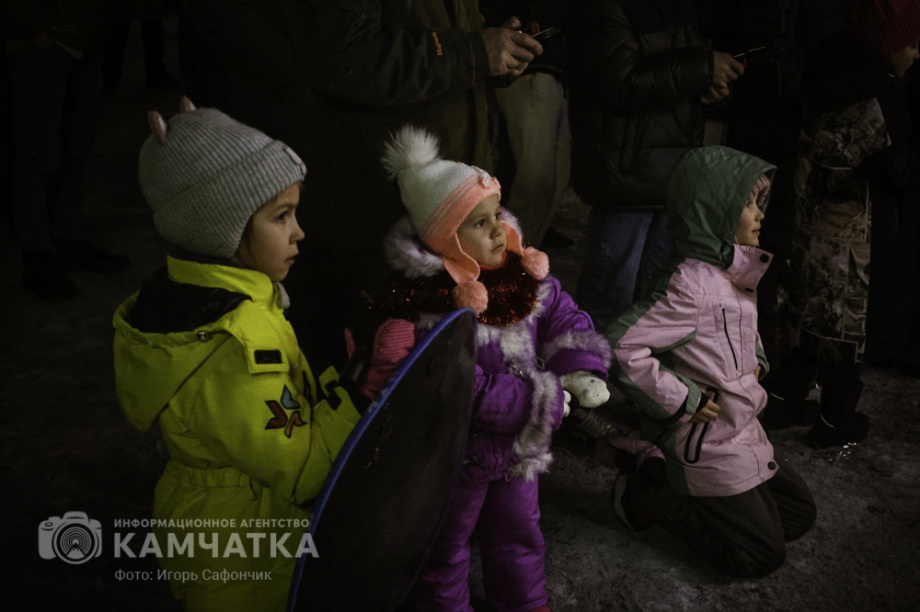 Новогодняя ночь в Петропавловске-Камчатском (фоторепортаж). . Фотография 27