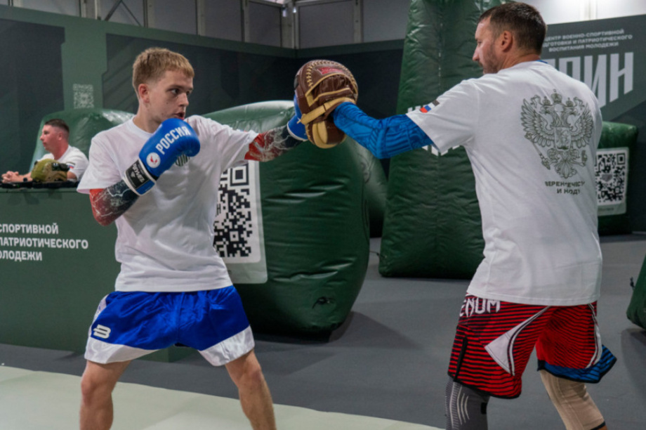  В региональном центре «ВОИН» открыли курс самообороны для камчатской молодёжи. Фото: kamgov.ru. Фотография 1