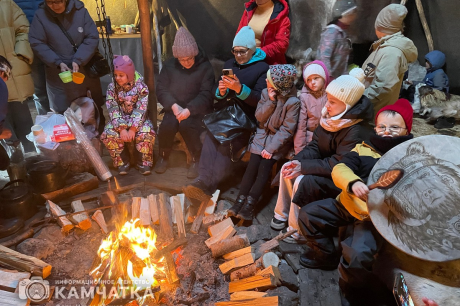 Обрядовый праздник Хололо отметили в Паратунке 9 ноября. фото: Игорь Ходжер. Фотография 32