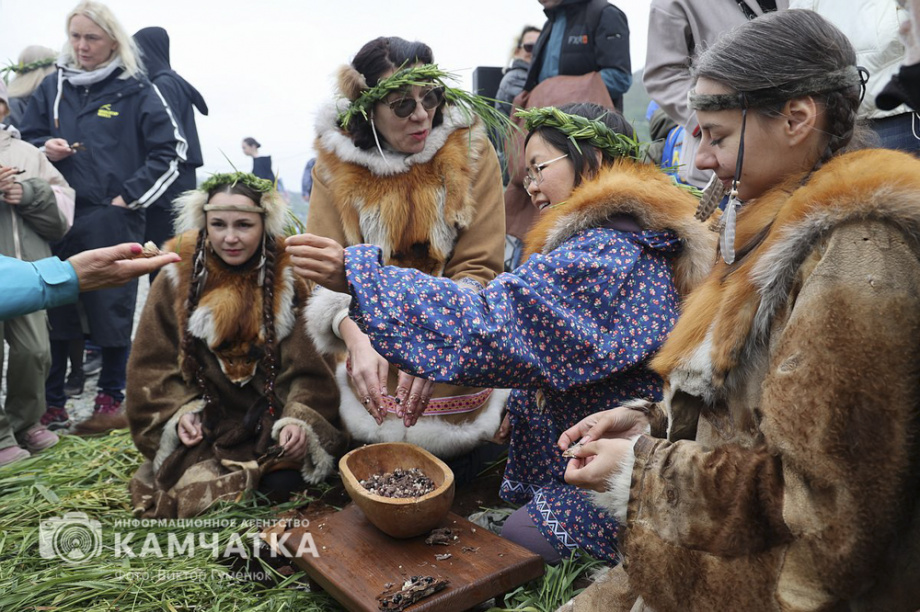 Национальный обрядовый праздник КМНС Камчатки провели по корякским и ительменским традициям. Фото: ИА «Камчатка»\Виктор Гуменюк. Фотография 16