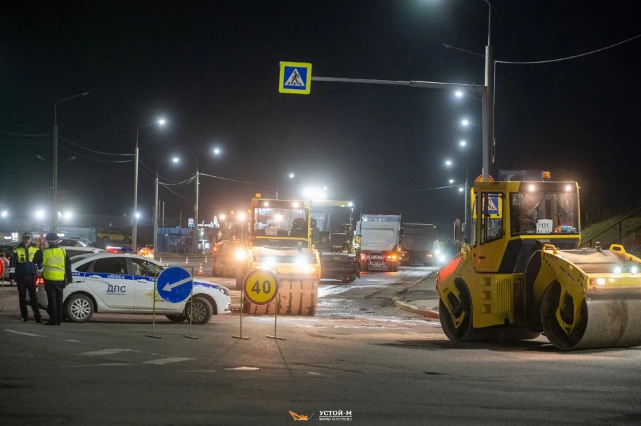 На федеральной трассе А-401 в Петропавловске-Камчатском начали укладку асфальта. Фото: Устой-М. Фотография 4
