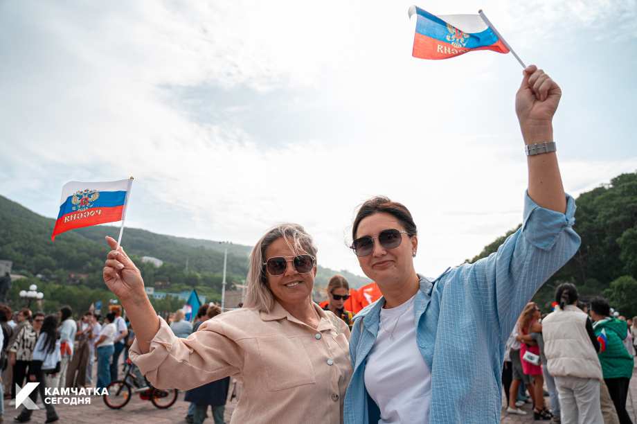 День государственного флага России отметили на Камчатке. Фоторепортаж. . Фотография 7