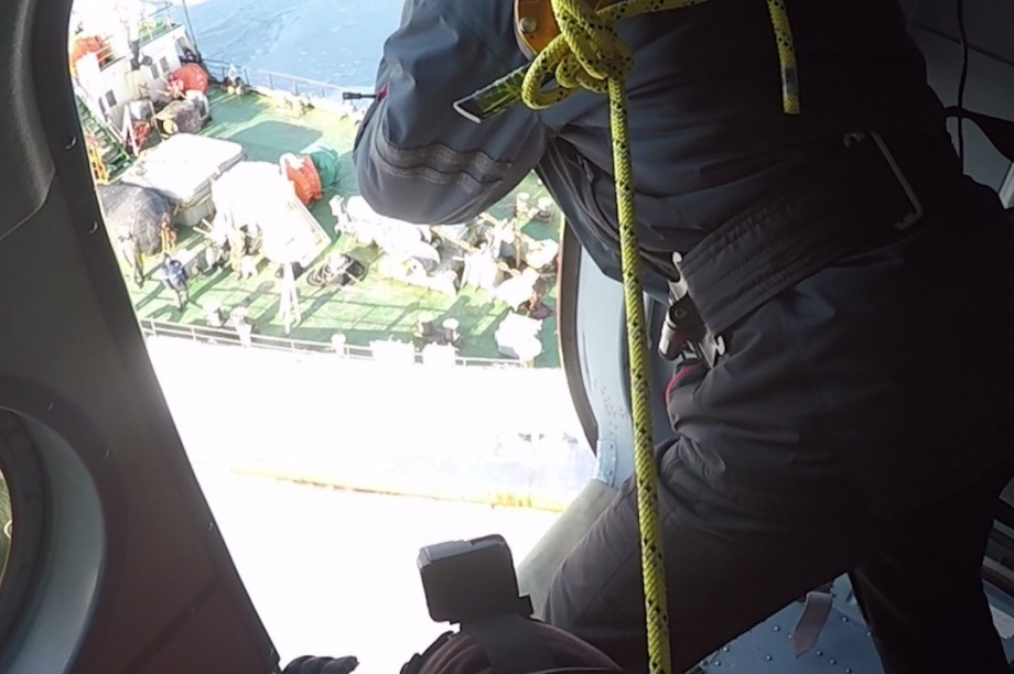 На Камчатке вновь подняли авиацию для оказания помощи моряку. Фото: ПСО КГКУ «ЦОД». Фотография 2
