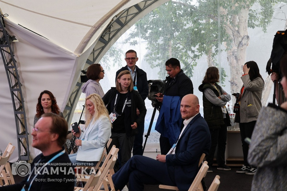 Всероссийский молодежный форум «Экосистема. Заповедный край» стартовал на Камчатке. Фоторепортаж. фото: Виктор Гуменюк. Фотография 13
