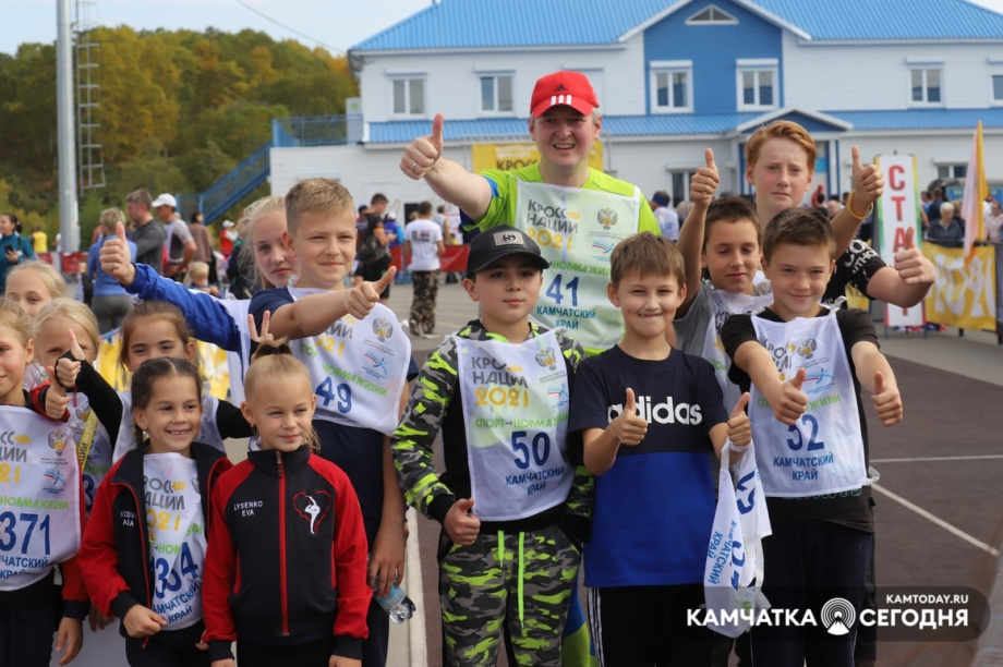 «Кросс нации 2021»: фоторепортаж Виктора Гуменюка. Фото: Виктор Гуменюк / информационное агентство «Камчатка». Фотография 87