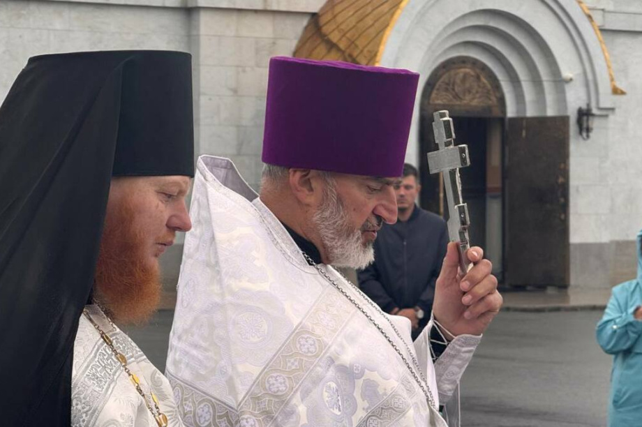 Бюст адмирала Ушакова установили на Камчатке . Фото: kamgov.ru. Фотография 6