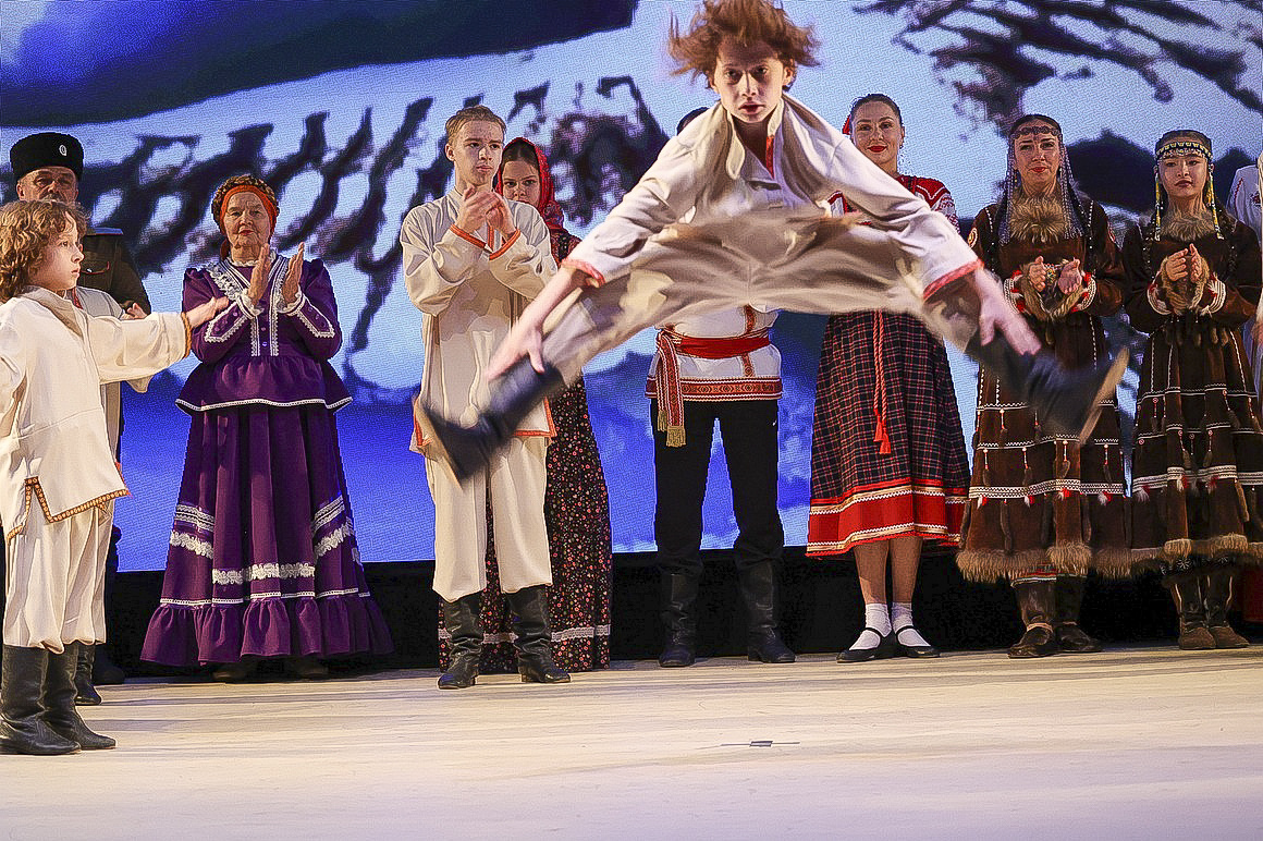 «В семье единой» — XX-й Многонациональный фестиваль состоялся в Петропавловске (фоторепортаж). Фото: Виктор Гуменюк. Фотография 9